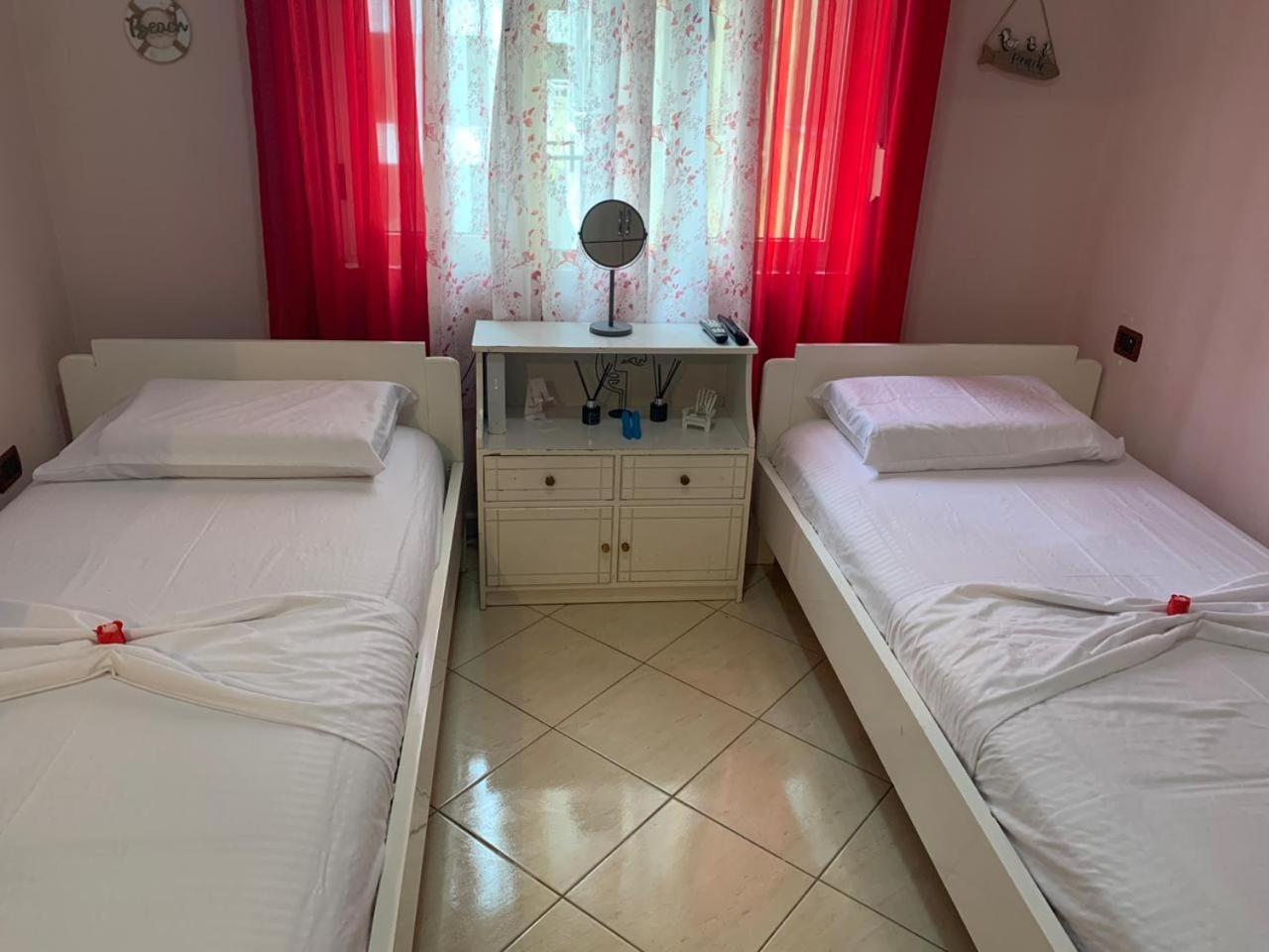 Lungomare Apartment Sea Home Влёра Экстерьер фото