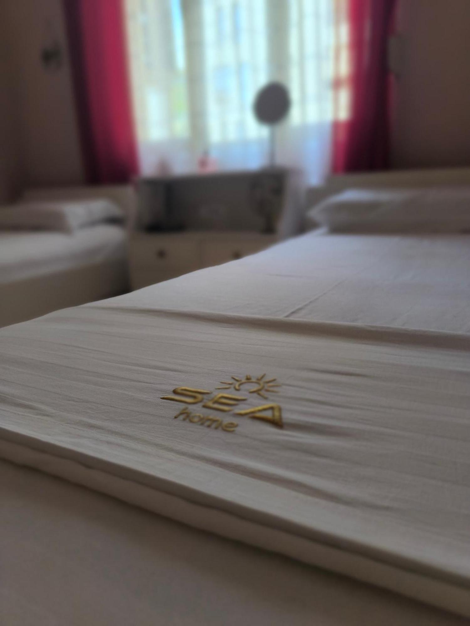 Lungomare Apartment Sea Home Влёра Экстерьер фото